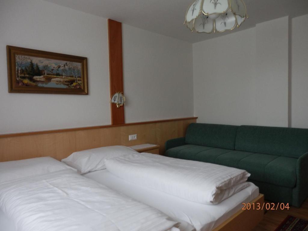 Hotel Edelweiss 파운드 객실 사진